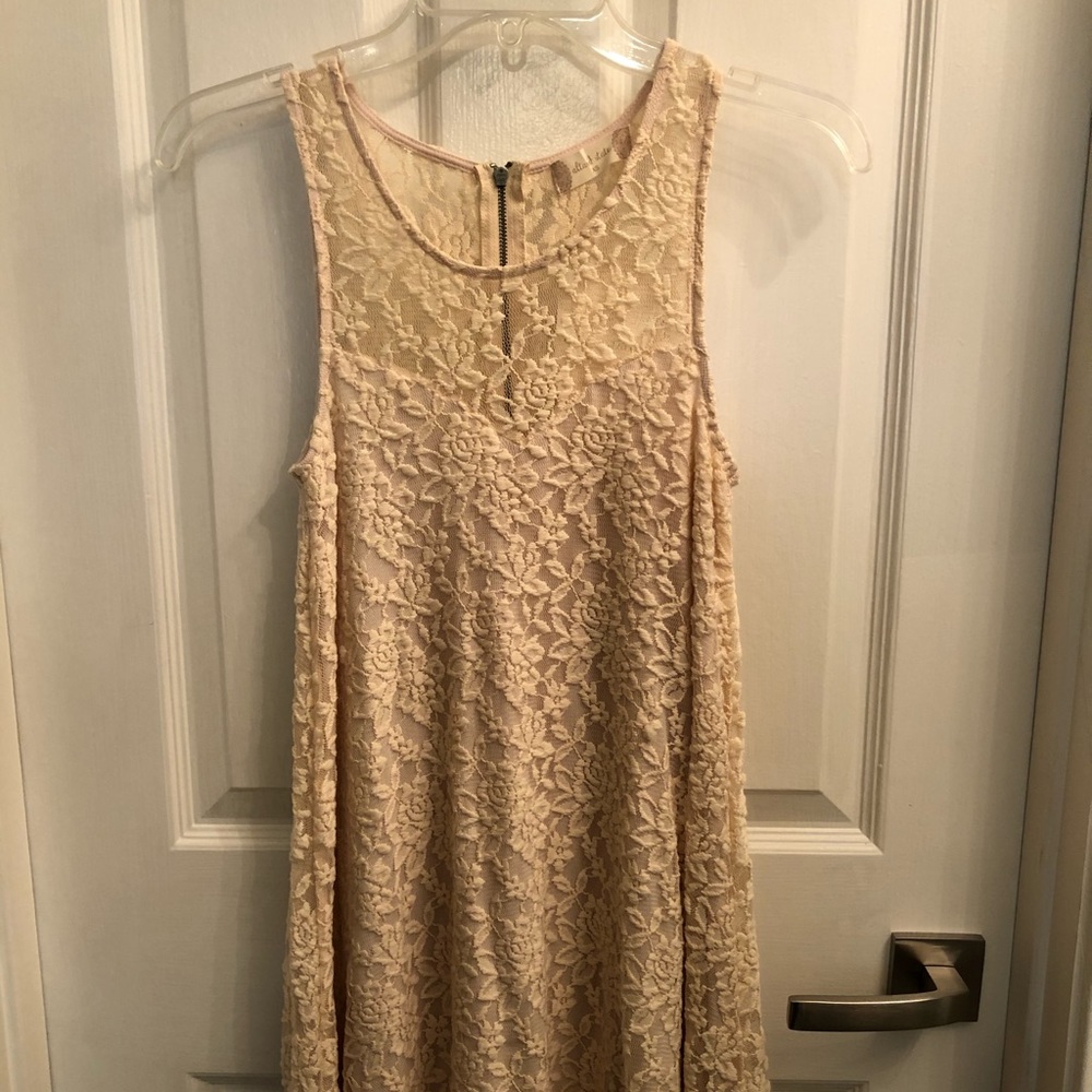 Brand new - Altar’d State - Nude Dress